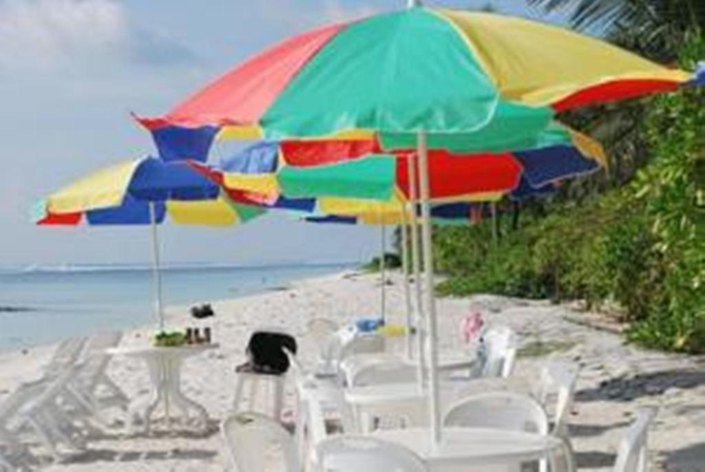 Elite Beach Inn Хулхумале Екстериор снимка