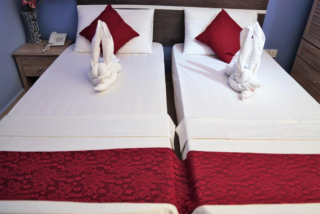 Elite Beach Inn Хулхумале Екстериор снимка